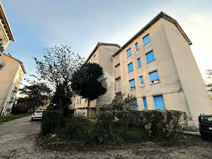 Appartamento trilocale in vendita in Via Achille Ratti, Rho