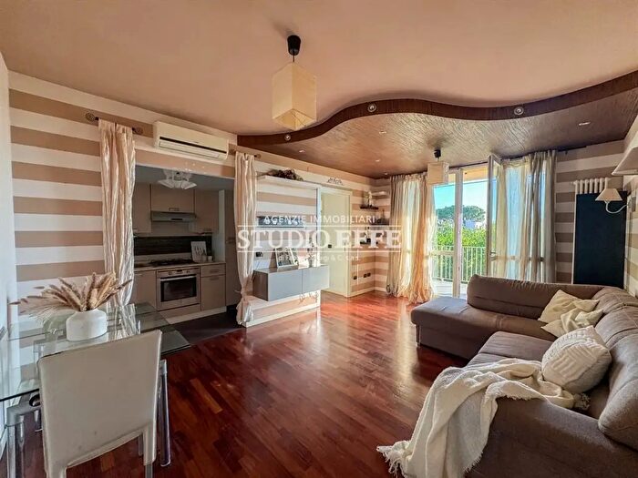 Appartamento trilocale in vendita in Via delle Acque, Ravenna