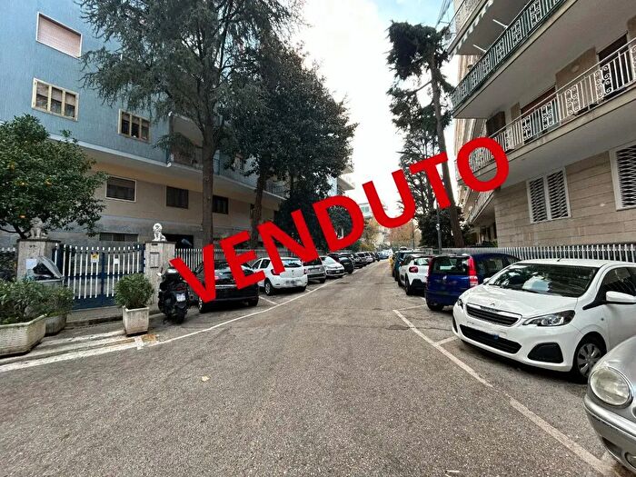 Appartamento quadrilocale in vendita in Via Edoardo Nicolardi, Napoli