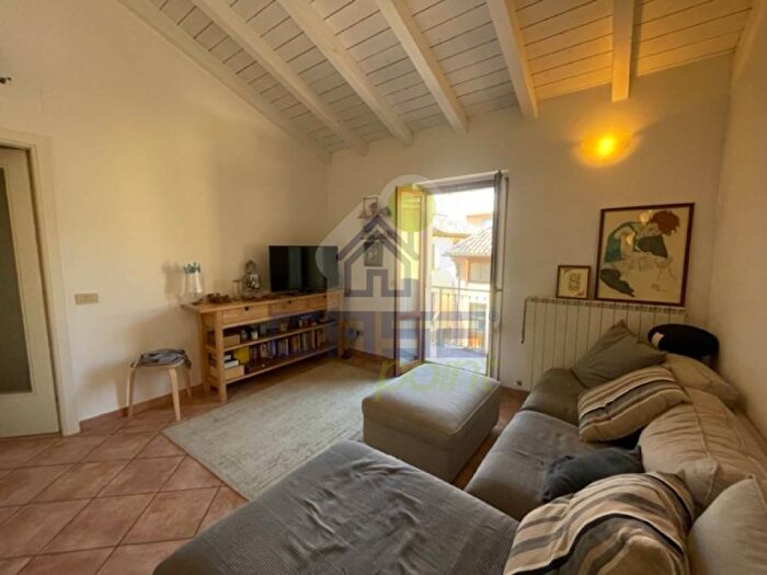 Appartamento trilocale in affitto in Via Cavaglieri di Vittorio Veneto, Centro, Monticelli d'Ongina