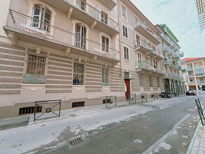 Appartamento quadrilocale in vendita in Asti