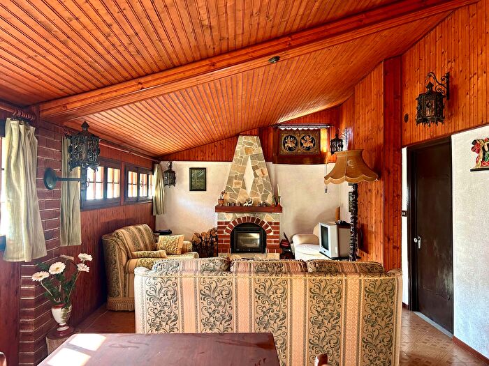 Appartamento con 5 locali in vendita in Viale Novaro, Ormea