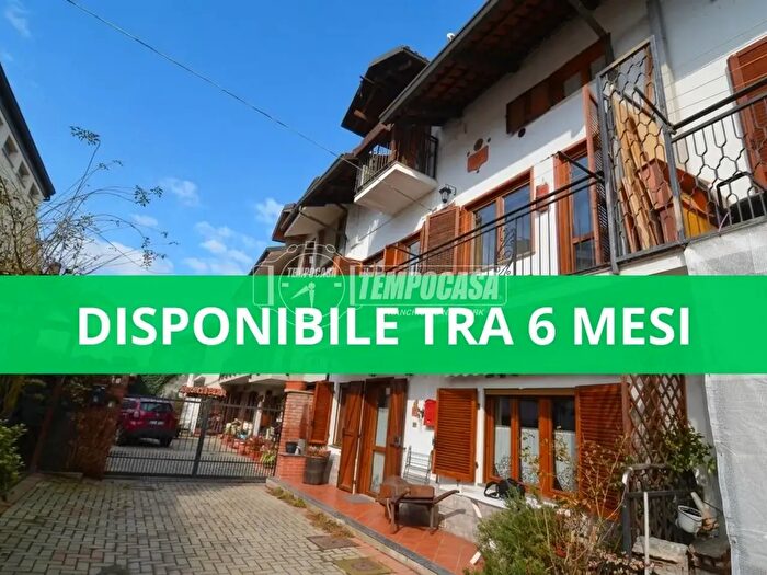 Casa quadrilocale in affitto in Via San Francesco al Campo, Rivarossa