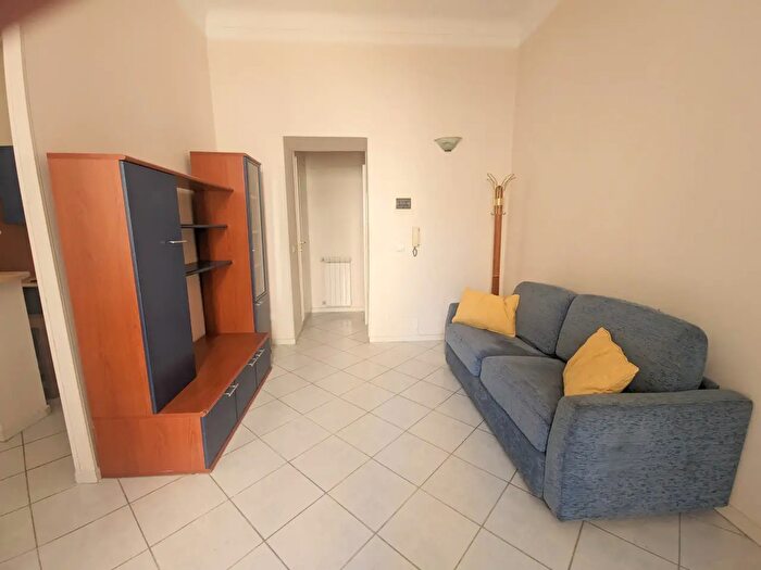 Appartamento bilocale in vendita in Via Zeffiro Massa, Sanremo