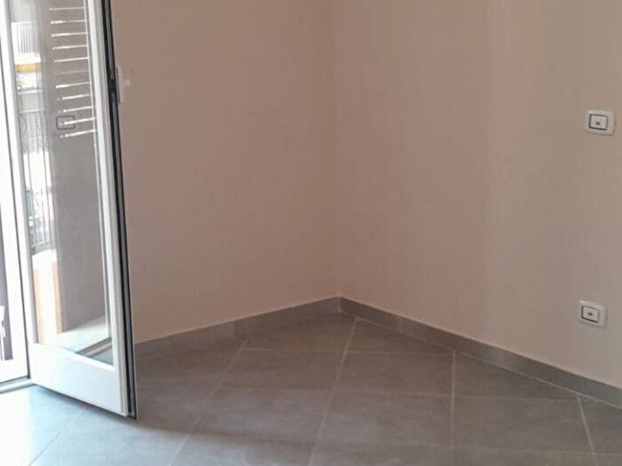 Appartamento trilocale in affitto in Via Federico II, Centro, Bagheria