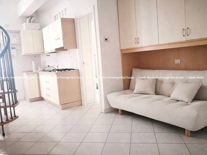 Appartamento bilocale in affitto in Via Ferdinando Bocconi, Bocconi, Milano