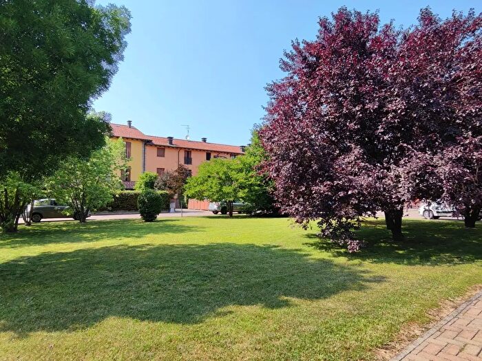 Appartamento bilocale in vendita in Piacenza