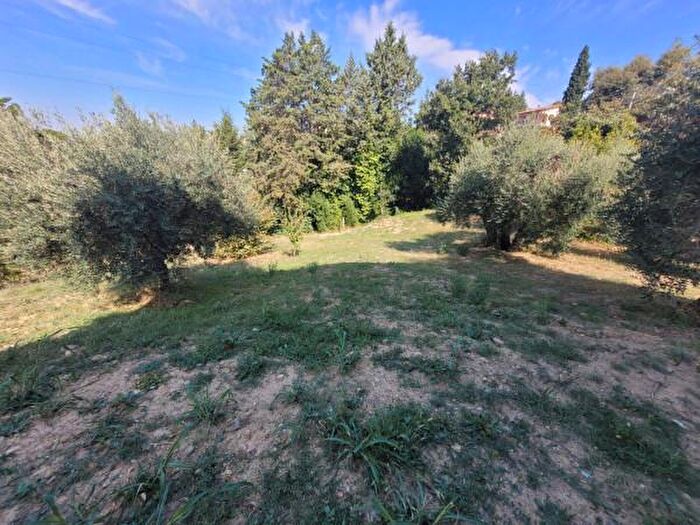 Casa con 6 locali in vendita in Perugia