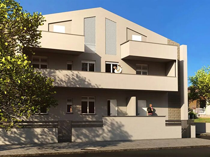 Case in Vendita e in Affitto - 3