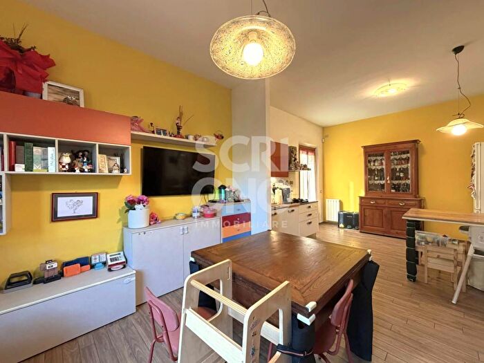 Appartamento con 5 locali in vendita in Via San Biagio, Serravalle Pistoiese