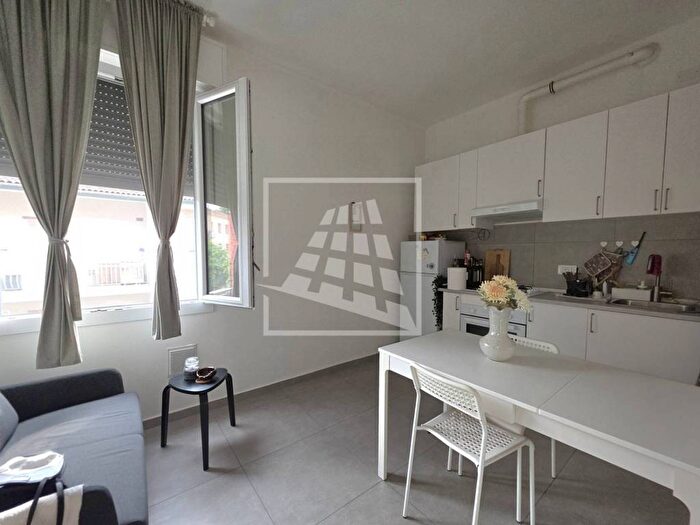 Appartamento monolocale in affitto in Via Lazzaro Pasini, Rosta Nuova, Reggio Emilia