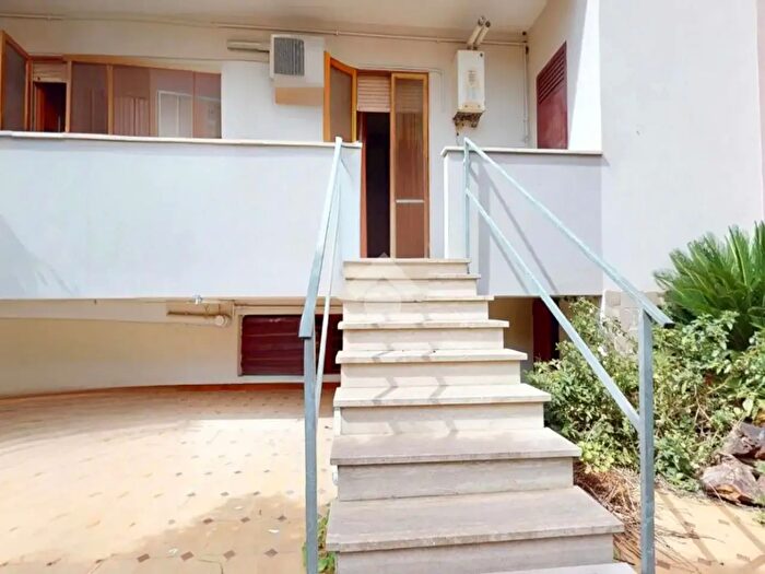 Casa con 5 locali in vendita in Via Dottor Angelo Maria, Latiano