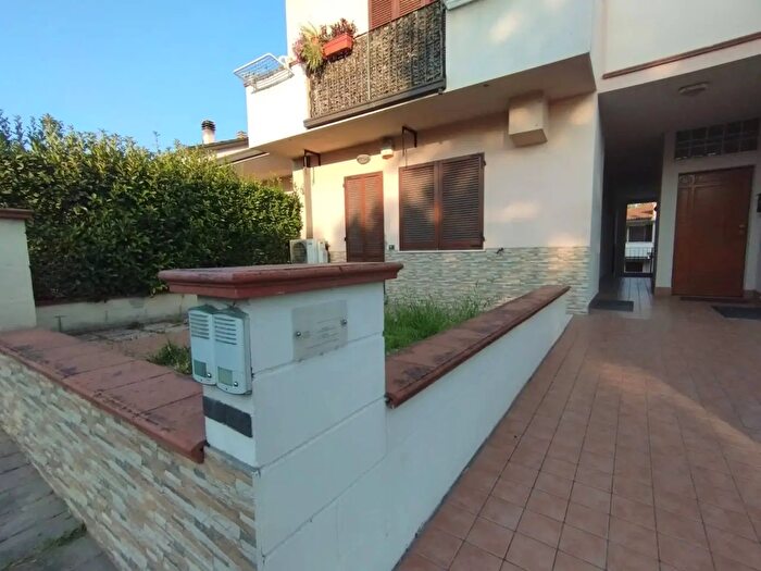 Appartamento trilocale in vendita in Via Tosco Romagnola Ovest, Montopoli In Val D'Arno