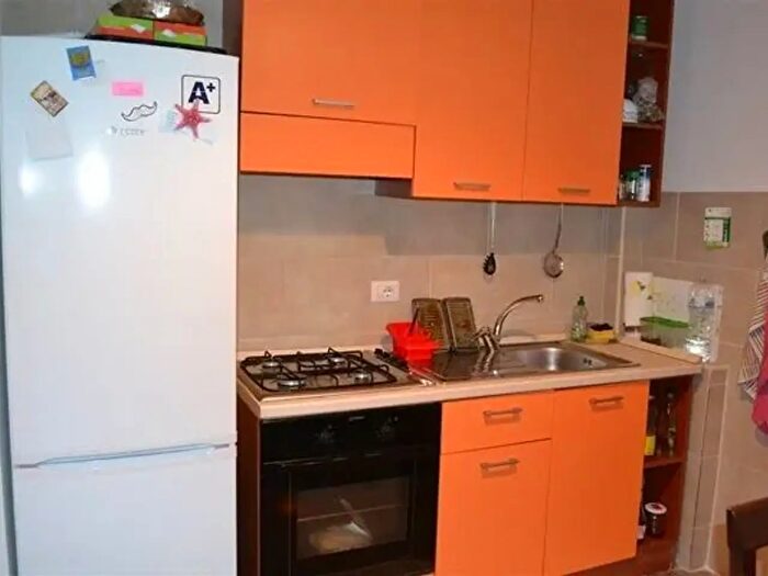 Appartamento trilocale in affitto in Via Latina, Catanzaro