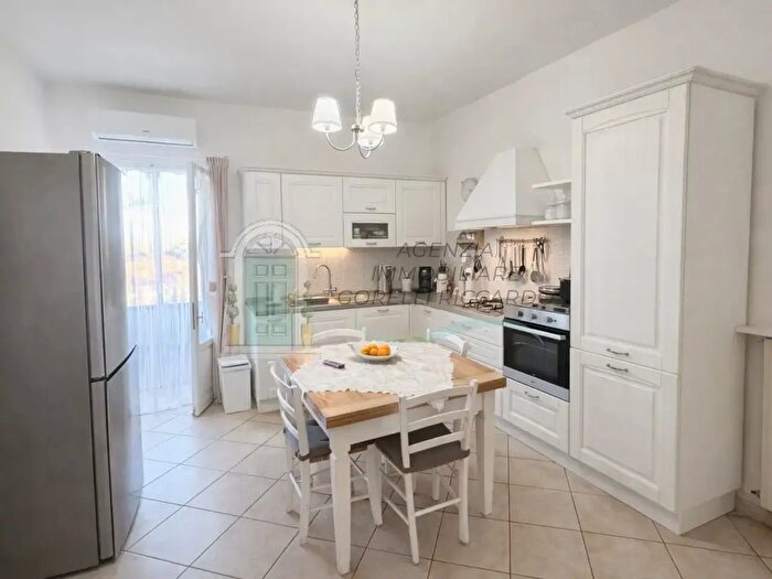 Appartamento quadrilocale in vendita in Colle Di Val DElsa