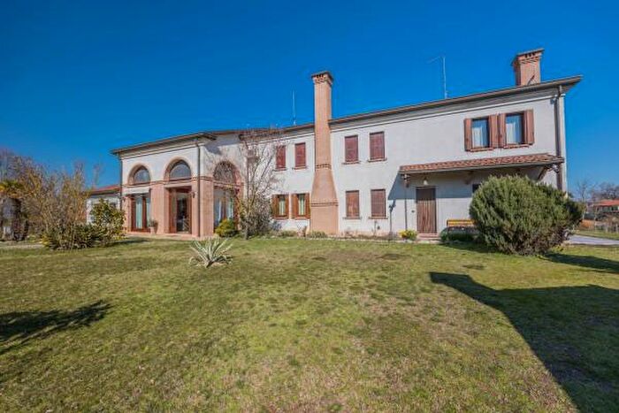 Casa con 6 locali in vendita in Via dei Cesari, Rosolina