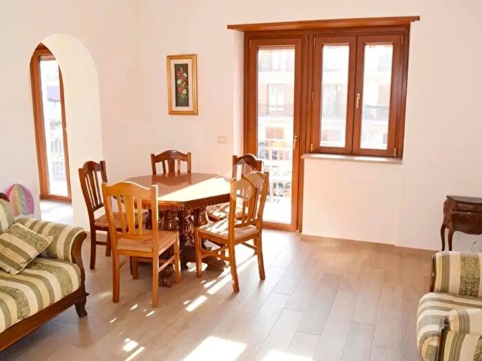 Appartamento quadrilocale in vendita in Via Guglielmo Marconi, Tagliacozzo