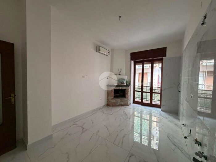 Appartamento trilocale in affitto in Via volturno, Centro, Marano di Napoli