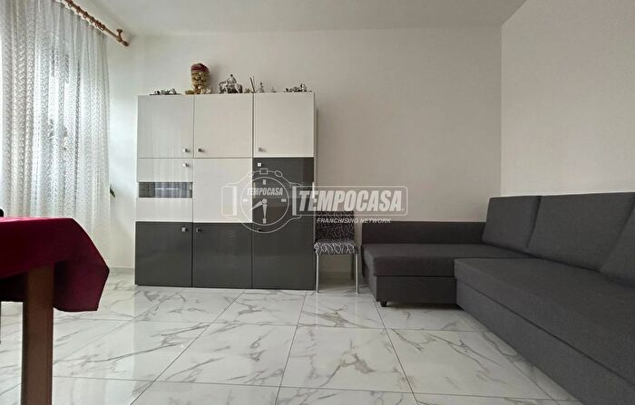 Appartamento trilocale in vendita in Via Val della Torre, Alpignano