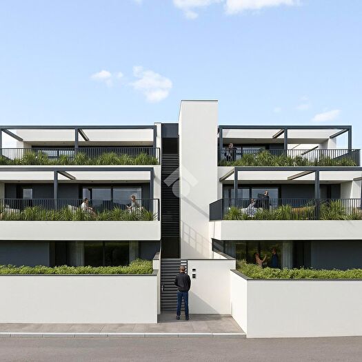 Appartamento quadrilocale in vendita in Via Armando Diaz, Ponzano Veneto