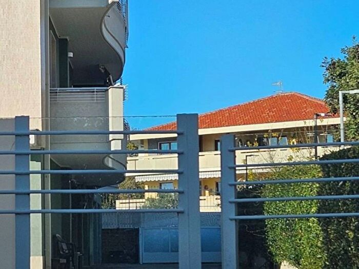 Appartamento trilocale in affitto in Strada Statale di Fondo Valle Alento, Centro, Francavilla al Mare