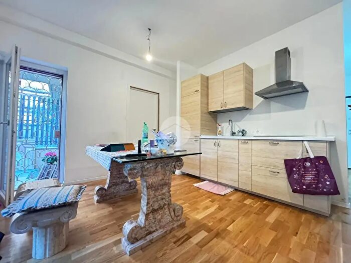 Appartamento bilocale in vendita in Via Fausto Coppi, Roma