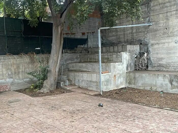 Casa con 6 locali in vendita in Via San Giovanni Battista, Catania