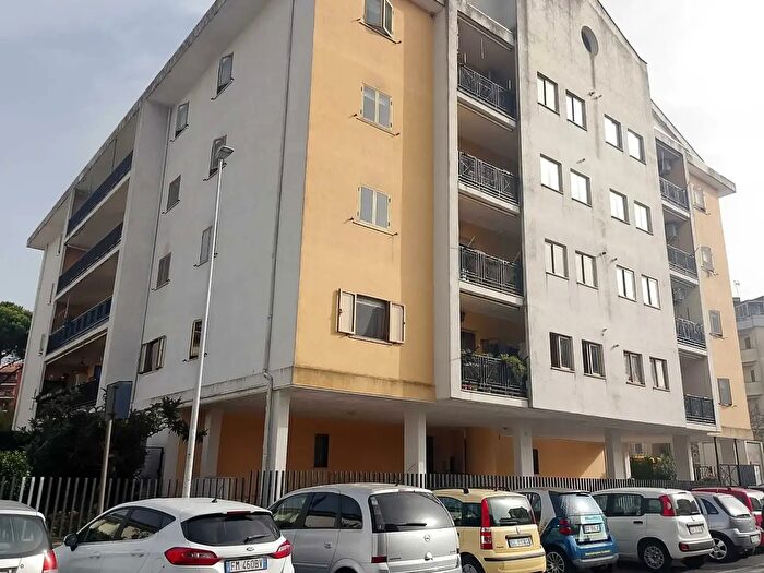 Appartamento trilocale in vendita in Via delle Palme, Bracciano