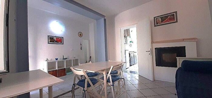 Casa con 5 locali in vendita in Camaiore