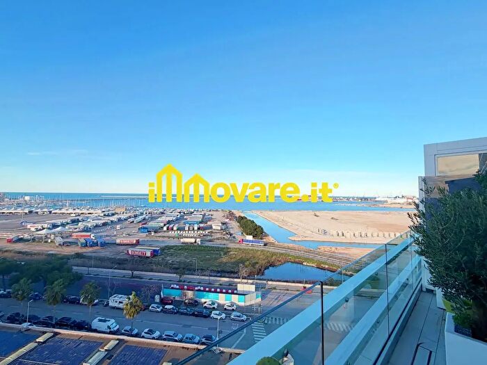 Appartamento quadrilocale in vendita in Via Pietro Oreste, Bari