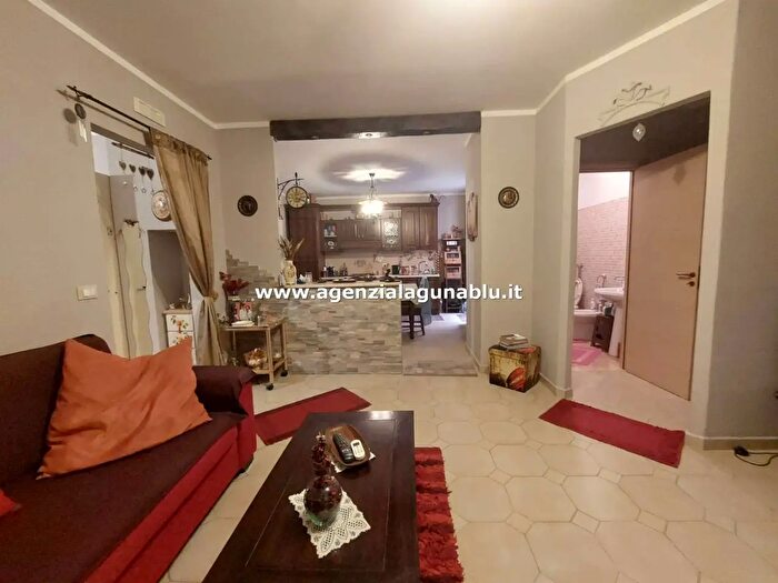 Casa quadrilocale in vendita in Via Emanuele Sansone, Mazara Del Vallo