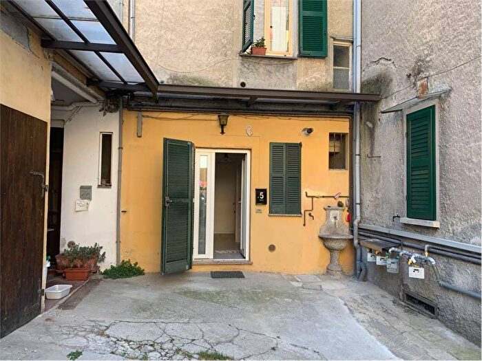 Appartamento bilocale in affitto in Via Alla Cava, Monte Olimpino, Como