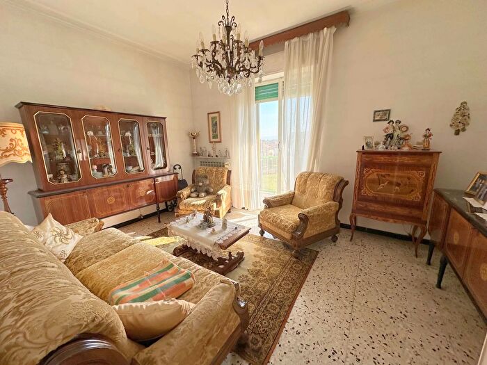 Appartamento quadrilocale in vendita in Pozzolo Formigaro