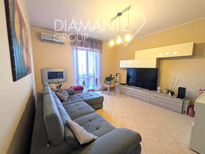 Appartamento con 5 locali in vendita in Paciano