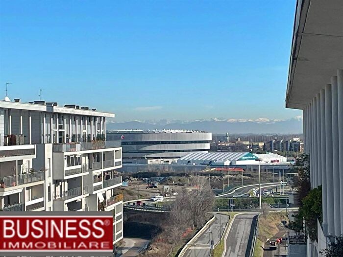 Appartamento bilocale in affitto in Via del Futurismo, Santa Giulia, Milano