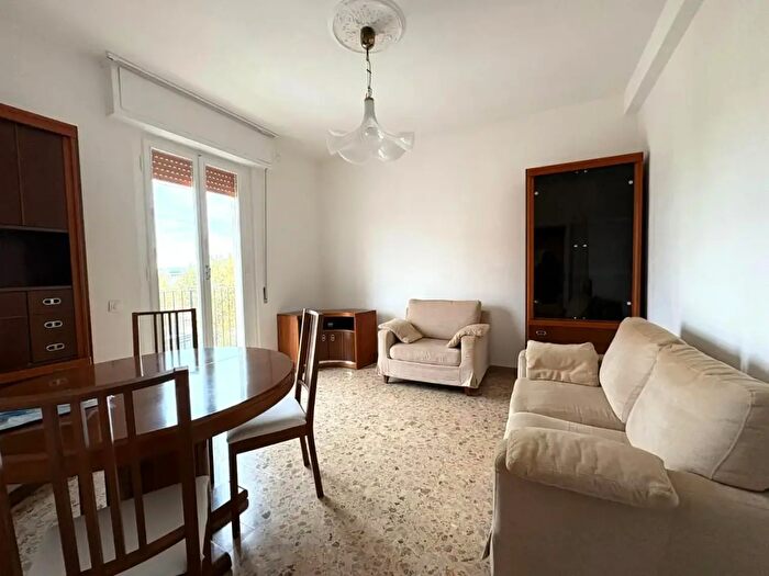 Appartamento con 5 locali in vendita in Ia Luigi Stefanelli, Pontedera