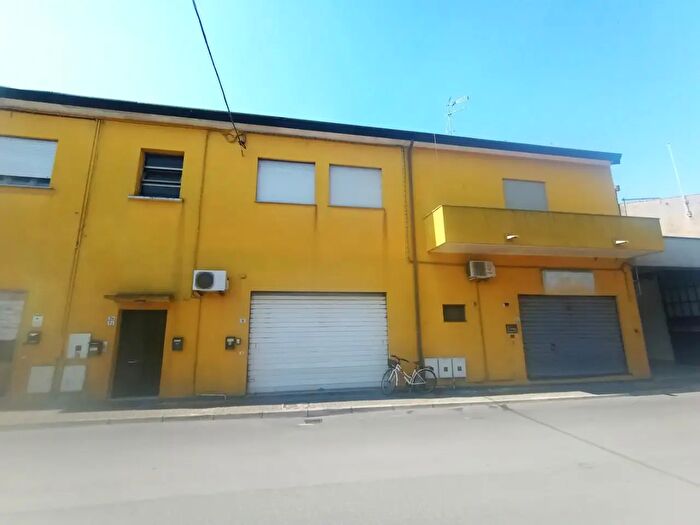 Appartamento con 5 locali in vendita in Cavarzere Via Bellini, Cavarzere