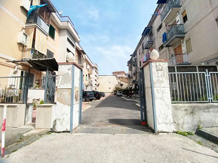 Appartamento trilocale in affitto in Via Olbia, Pomigliano DArco