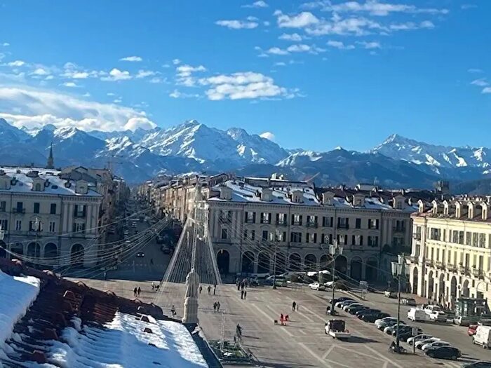 Casa con 5 locali in affitto in Roma, Cuneo