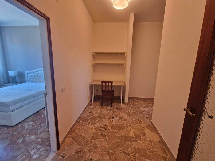 Appartamento trilocale in affitto in Viale Europa, Europa, Firenze