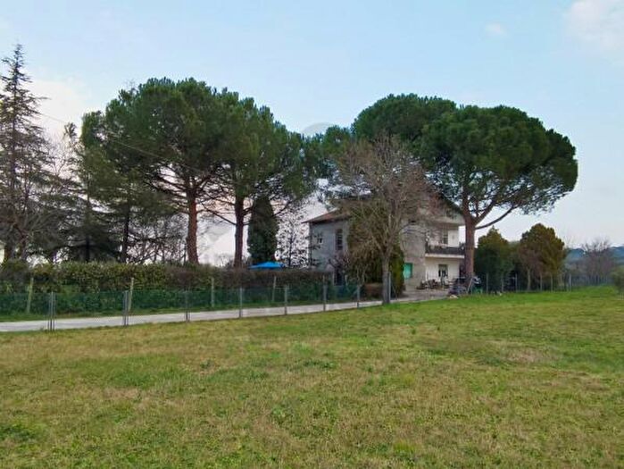 Casa con 6 locali in vendita in Via Formignana, Rimini