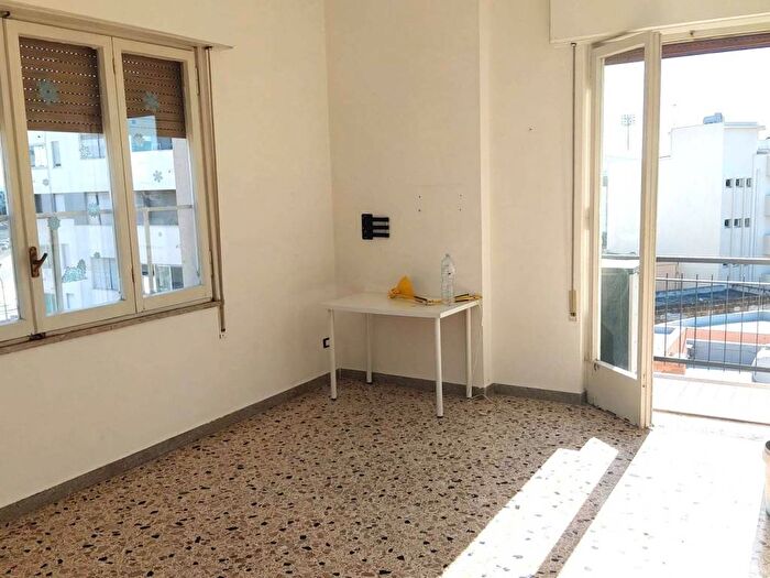 Appartamento trilocale in affitto in Via degli Atleti, Centro Urbano, Marsala
