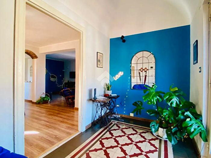 Appartamento quadrilocale in vendita in Via Castromarino, Catania