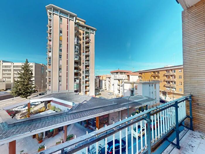 Appartamento quadrilocale in vendita in Via Liguria, Lecce