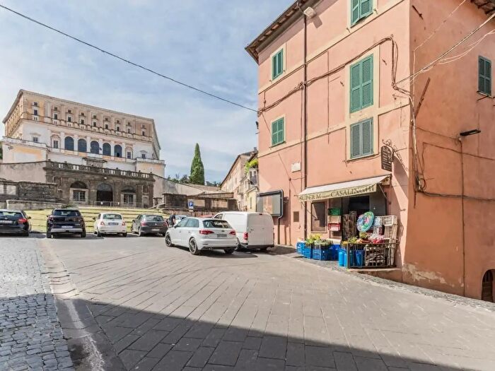 Appartamento bilocale in affitto in Via Antonio Tempesta, Caprarola
