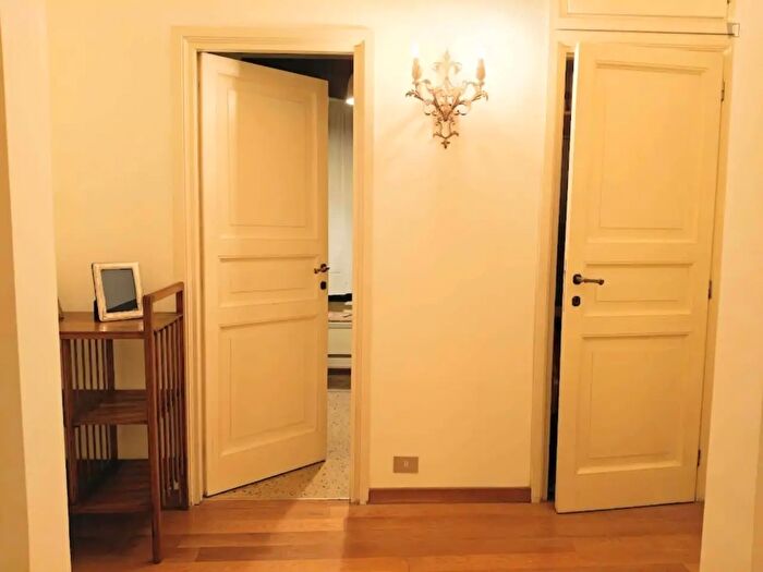 Appartamento monolocale in affitto in Via di SantAndrea delle Fratte, Roma