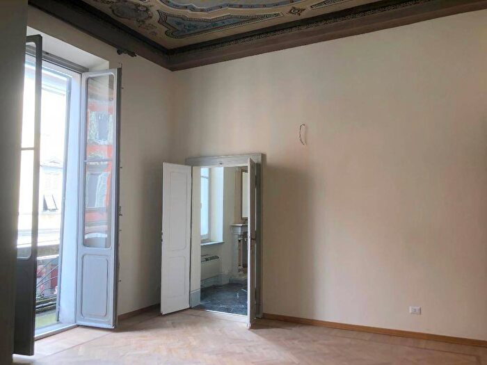 Appartamento con 6 locali in affitto in Centro Storico, Parma