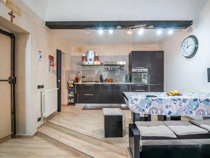 Appartamento quadrilocale in vendita in Via Premuda, Siracusa