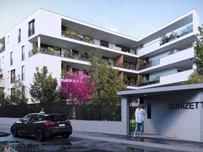 Appartamento trilocale in vendita in Via Gaetano Donizetti, Novara