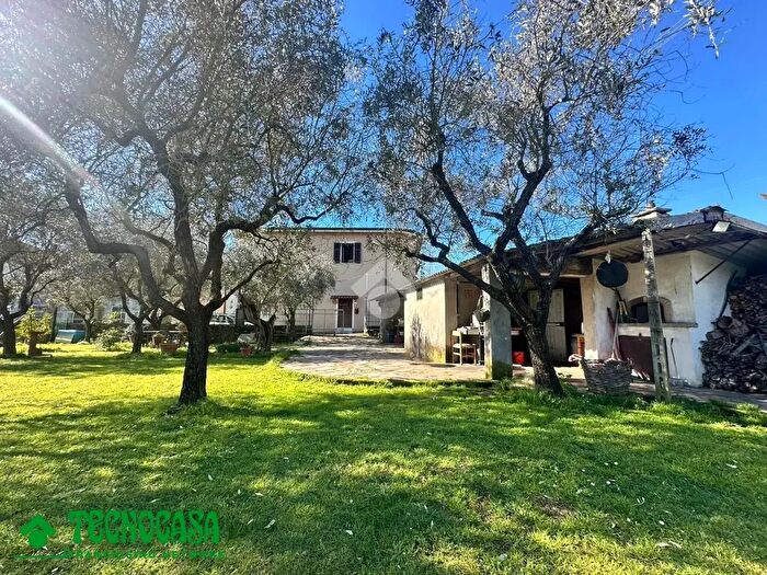 Casa con 5 locali in vendita in Via Tagliata, Castelnuovo Magra